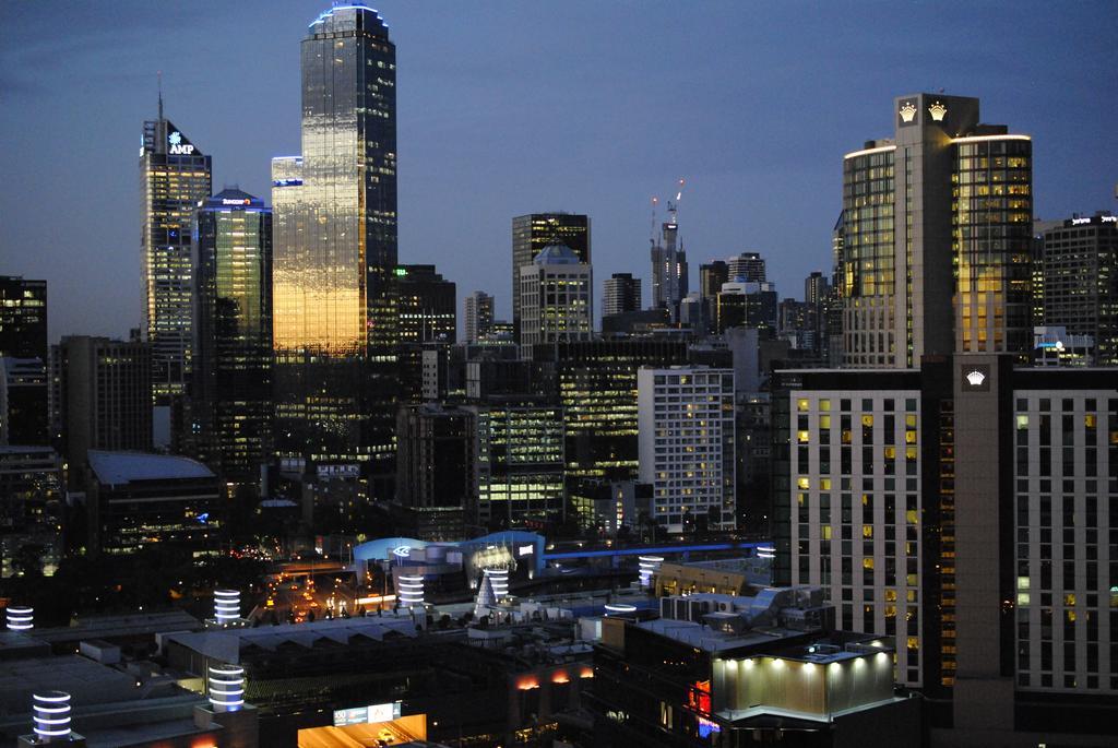 Serviced Apartments Melbourne - Platinum Мелбърн Екстериор снимка